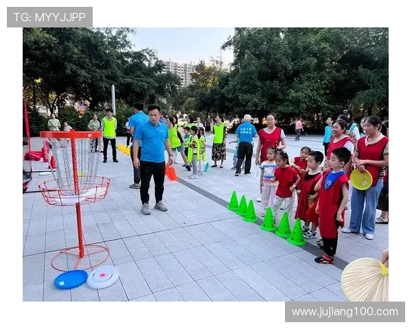 重庆飞盘队与南京飞盘队赛后复盘分析两队状态及表现对比