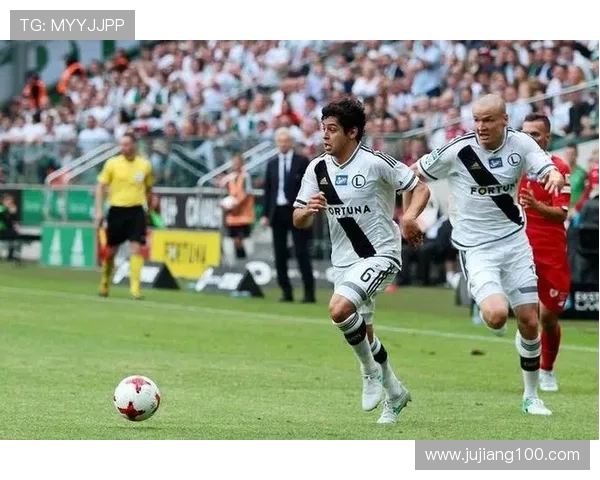 华沙军团与科克城激战正酣实况分析与精彩瞬间回顾