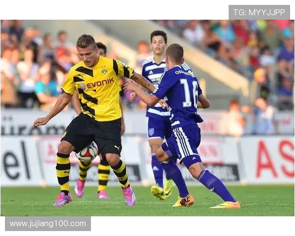 奥斯与福图纳的激烈对决揭示了德乙联赛的竞争魅力与球队实力的较量